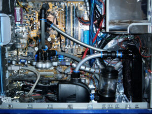 Quiet and Efficient: The Advantages of Liquid Cooling in Workstation PCs